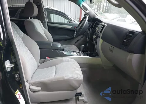 2009 Toyota 4Runner Sr5 V6 z USA, uszkodzony, nr VIN JTEBU14R39K037374